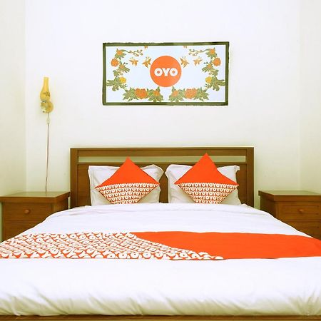 Oyo 350 D' Maktab Homestay Syariah Malang Dış mekan fotoğraf