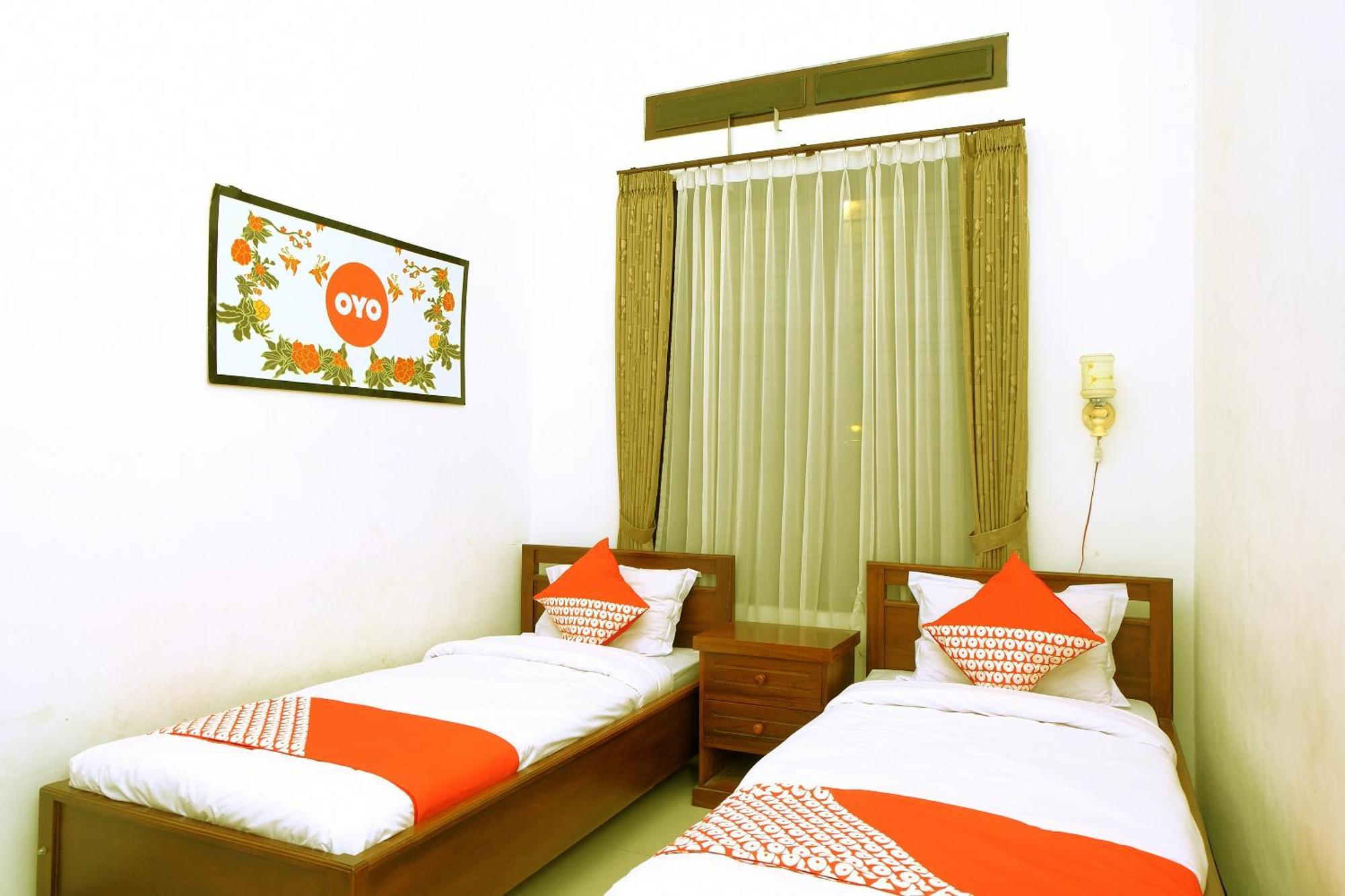 Oyo 350 D' Maktab Homestay Syariah Malang Dış mekan fotoğraf