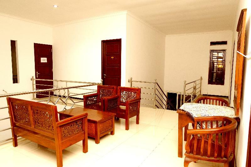 Oyo 350 D' Maktab Homestay Syariah Malang Dış mekan fotoğraf