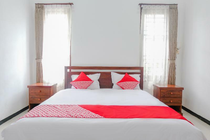 Oyo 350 D' Maktab Homestay Syariah Malang Dış mekan fotoğraf