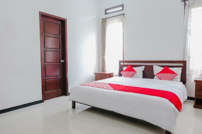 Oyo 350 D' Maktab Homestay Syariah Malang Dış mekan fotoğraf