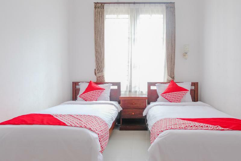 Oyo 350 D' Maktab Homestay Syariah Malang Dış mekan fotoğraf